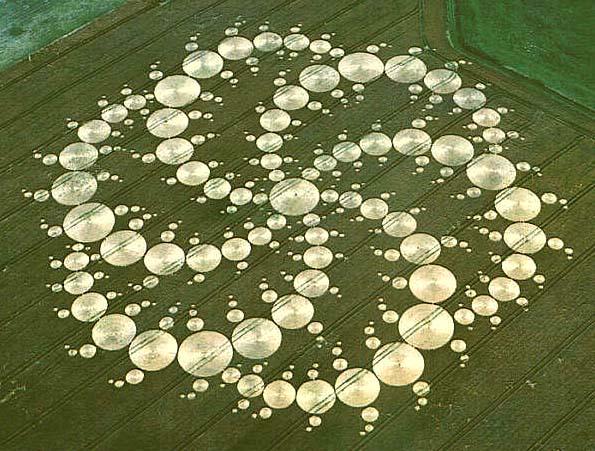 a picture of a cropcircle